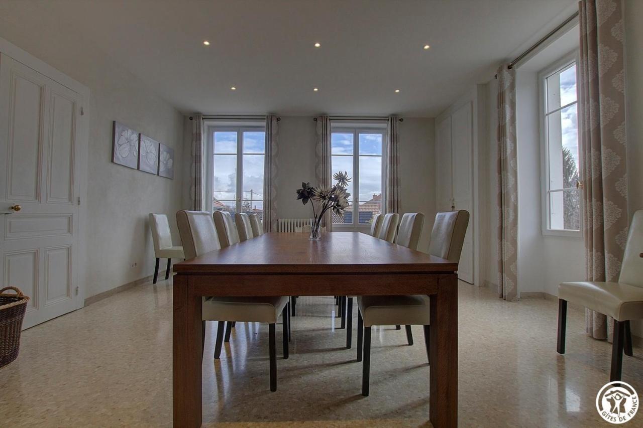 Villieu Villa La Maternite מראה חיצוני תמונה