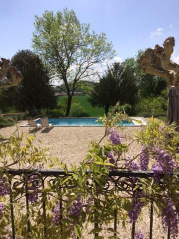 Villieu Villa La Maternite מראה חיצוני תמונה